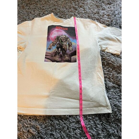 100% Authentic ACNE STUDIOS Beige Monster in My Pocket Edition 'Zombie' T-Shirt - Picture 4 of 14